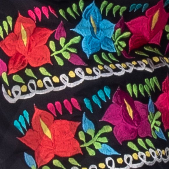 Mexican Dress Off the Shoulder Black with Floral Embroidery - Picture 6 of 16